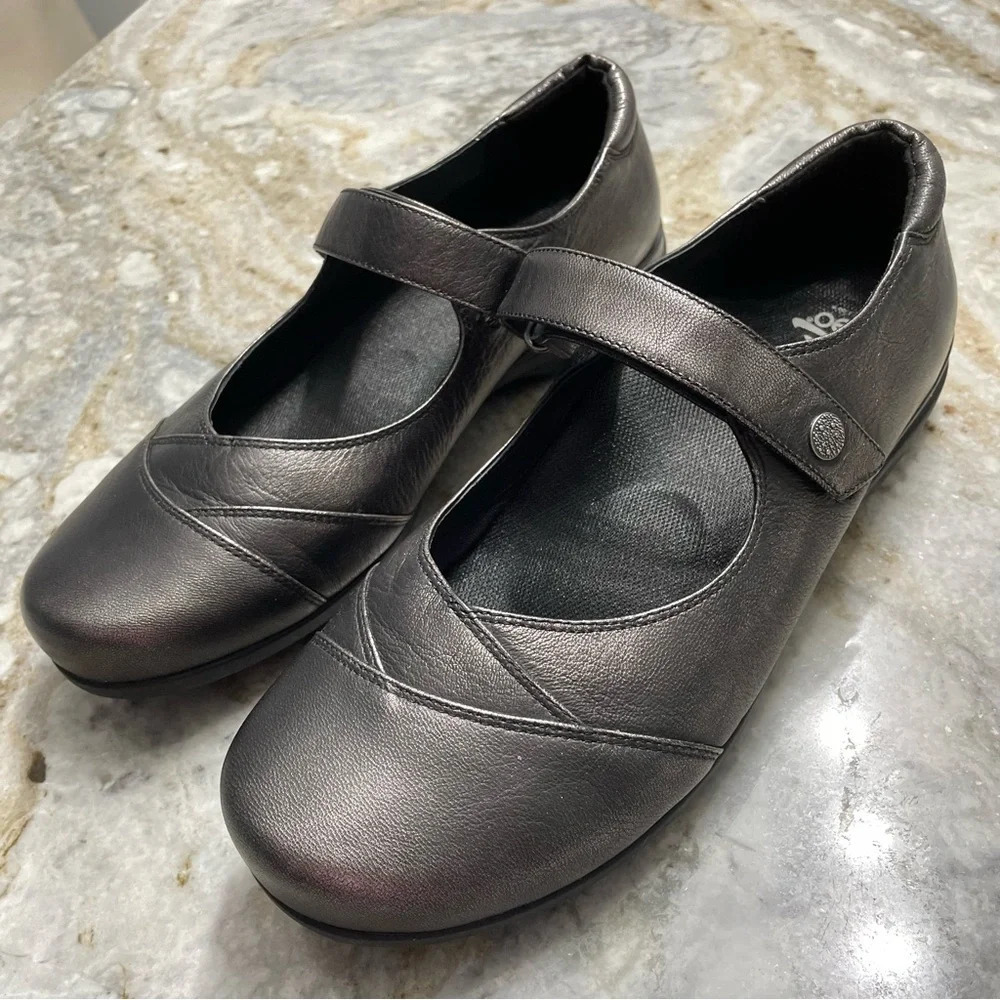 ABEO Abby Comfortable Mary Jane Leather Shoes Women size 9.5